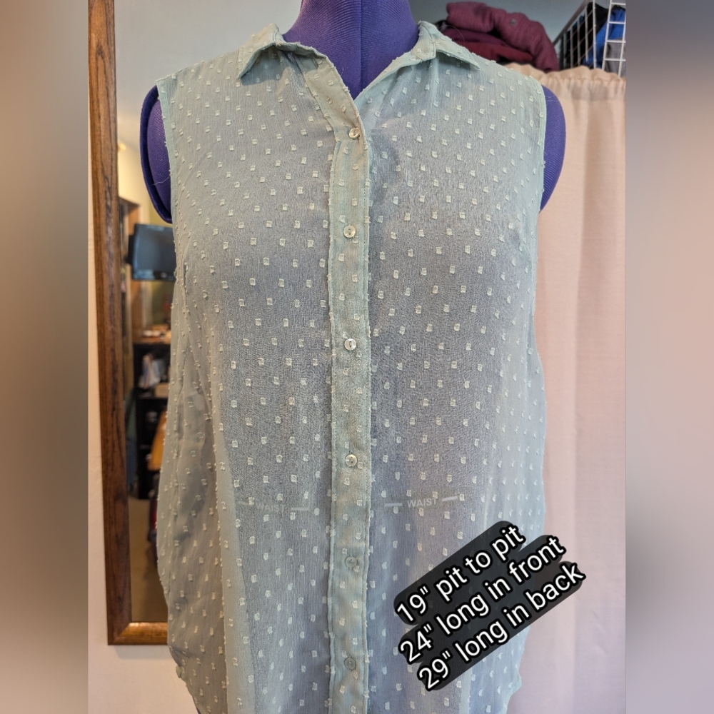 H&M Women's Sleeveless Blouse